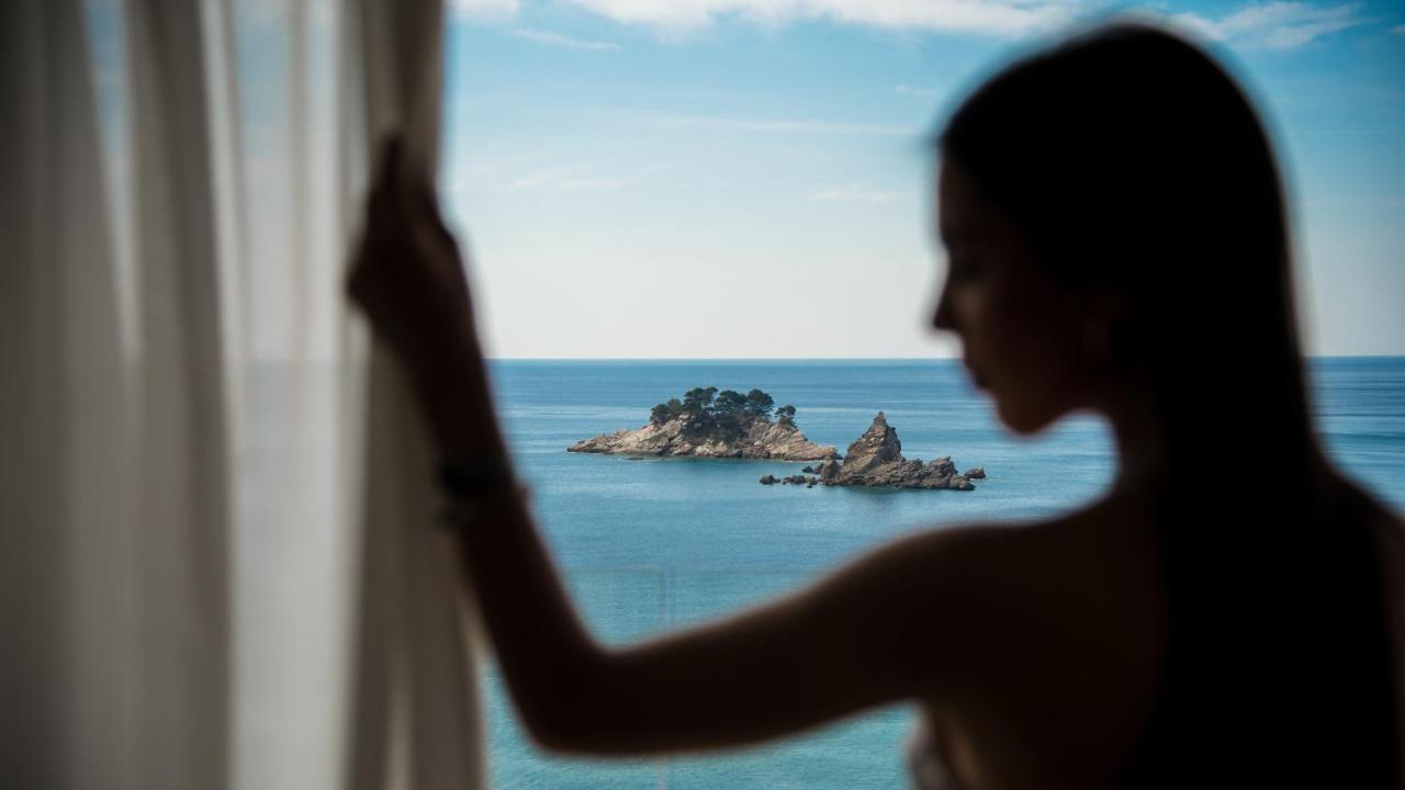 Hotel Ami Budva Petrovac المظهر الخارجي الصورة