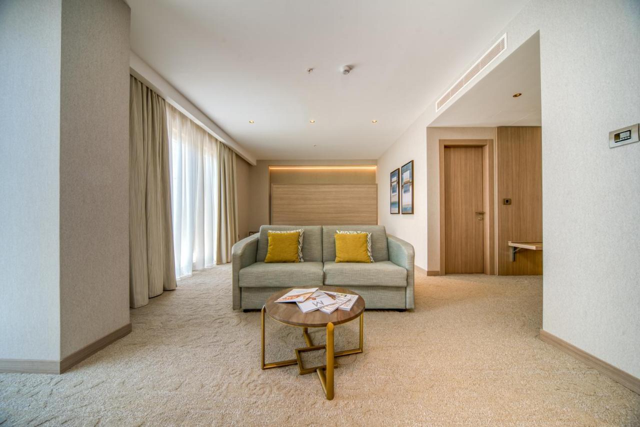 Hotel Ami Budva Petrovac المظهر الخارجي الصورة