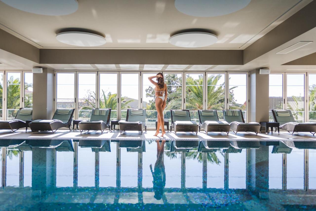Hotel Ami Budva Petrovac المظهر الخارجي الصورة