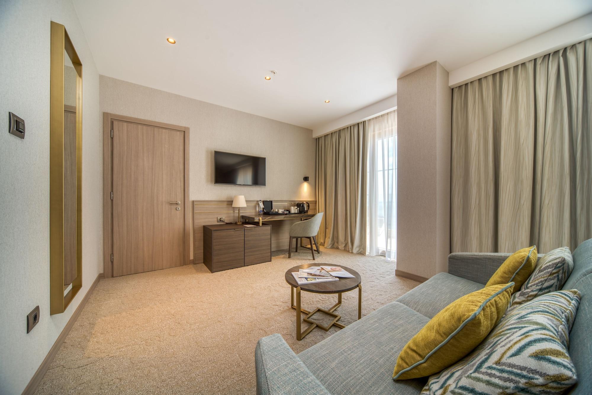 Hotel Ami Budva Petrovac المظهر الخارجي الصورة