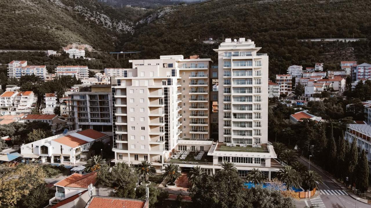 Hotel Ami Budva Petrovac المظهر الخارجي الصورة