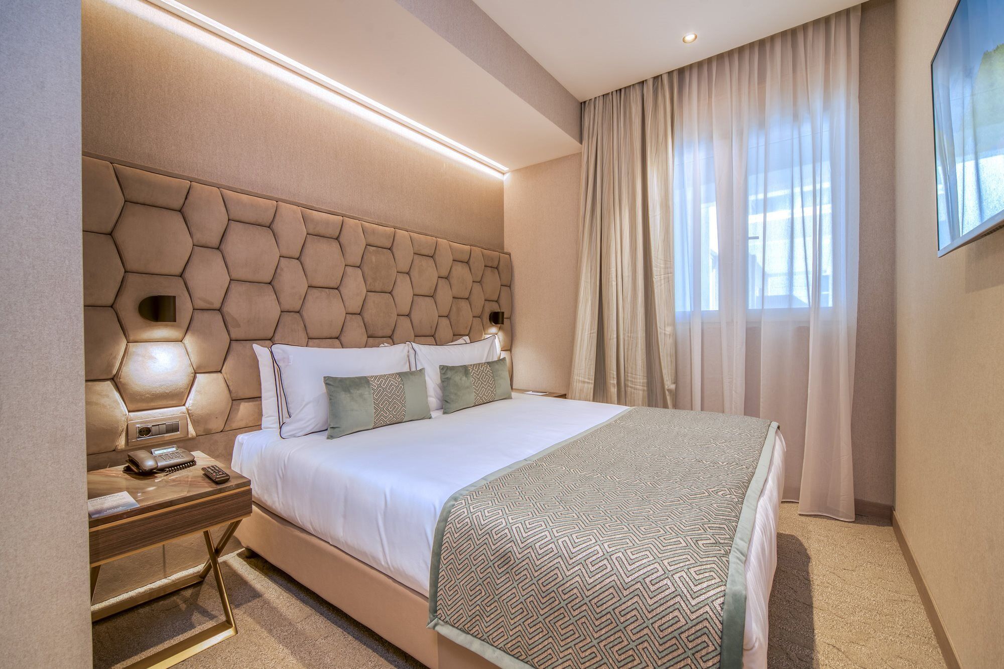 Hotel Ami Budva Petrovac المظهر الخارجي الصورة